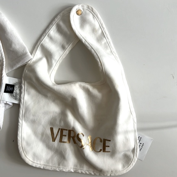 Versace bin and hat for newborn - Picture 6 of 6